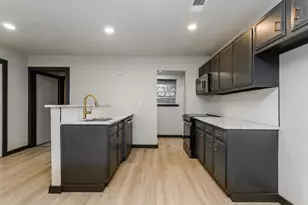 4520 Geddes Ave, Fort Worth, TX 76107 - Photo 12