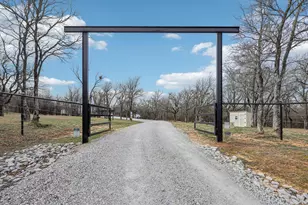 189 Co Rd 4767, Boyd, TX 76023 - Photo 32