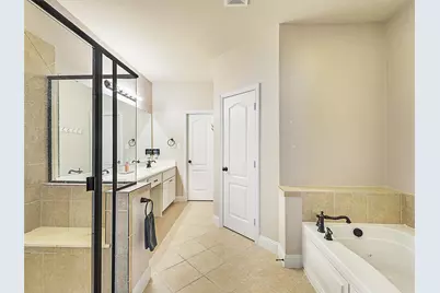 2500 Rockbrook Drive #6B-81, Lewisville, TX 75067 - Photo 18