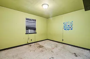 1732 Tanglewood Dr, Azle, TX 76020 - Photo 14