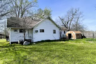 315 S 11th Ave, Teague, TX 75860 - Photo 14