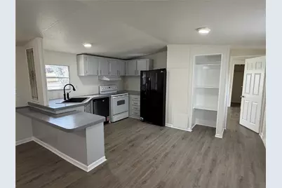 3601 Hedge Row Street, Granbury, TX 76048 - Photo 2