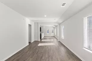 1505 Romans Rd, Ennis, TX 75119 - Photo 4