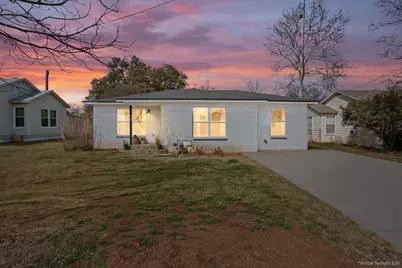 1309 W 10th Street, McGregor, TX 76657 - Photo 1