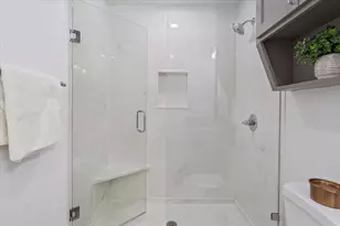 1309 W 10th St, McGregor, TX 76657 - Photo 20