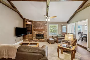 4911 Trails Edge Dr, Arlington, TX 76017 - Photo 6