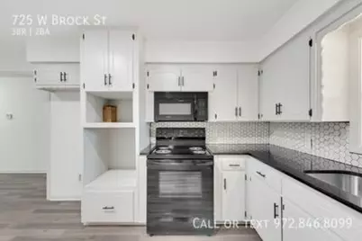 725 W Brock Street, Denison, TX 75020 - Photo 2