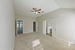 1362 Meadow Creek Dr, Lancaster, TX 75146 - Photo 24