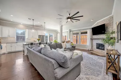 3905 Yarberry Court, Roanoke, TX 76262 - Photo 6