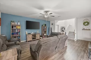 1947 Hollywood Dr, Seagoville, TX 75159 - Photo 8