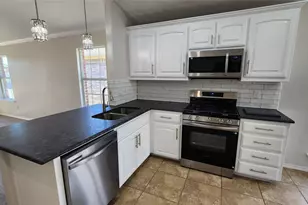 2201 Sweetwood Dr, Fort Worth, TX 76131 - Photo 8