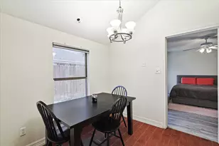 2320 Carol Good Ln, Carrollton, TX 75006 - Photo 10