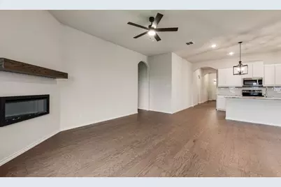 257 Coronado Court, Granbury, TX 76048 - Photo 6