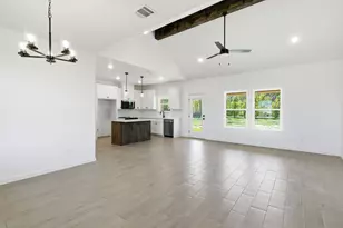 252 Yawney Dr, Lipan, TX 76462 - Photo 2