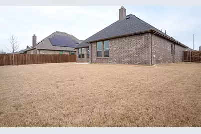 912 Meadow View Drive, Cleburne, TX 76033 - Photo 8