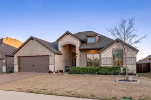 2818 Bobcat Dr, Melissa, TX 75454 - Photo 2