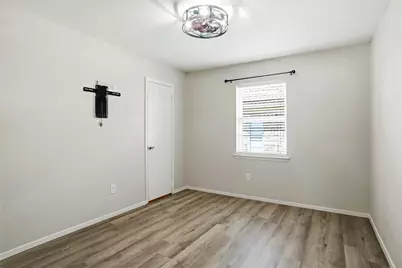 613 Robinhood Lane, Bedford, TX 76021 - Photo 28