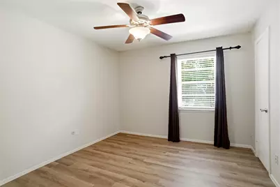 613 Robinhood Lane, Bedford, TX 76021 - Photo 30