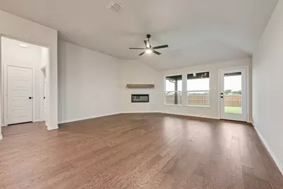 261 Coronado Court, Granbury, TX 76048 - Photo 6