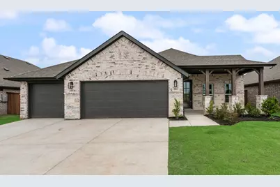 261 Coronado Court, Granbury, TX 76048 - Photo 1
