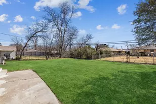 1426 Cape Cod Dr, Dallas, TX 75216 - Photo 32