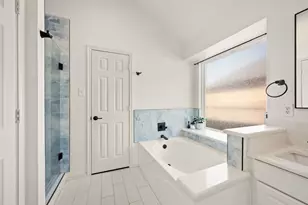 8116 Chamizal Dr, Fort Worth, TX 76137 - Photo 8