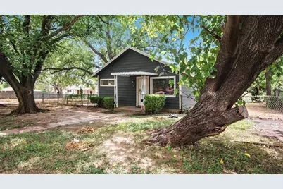 1111 Saint Edwards Street, River Oaks, TX 76114 - Photo 2