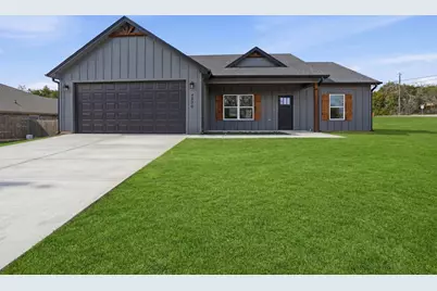 4300 Lucero Drive, Granbury, TX 76048 - Photo 2