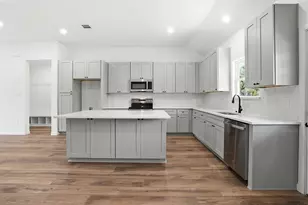 4300 Lucero Dr, Granbury, TX 76048 - Photo 6