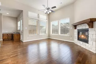 1320 Blue Lake Blvd, Arlington, TX 76005 - Photo 12