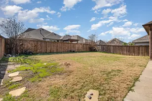 1320 Blue Lake Blvd, Arlington, TX 76005 - Photo 32