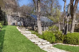 2100 Indian Creek Dr, Westover Hills, TX 76107 - Photo 28