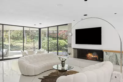 2100 Indian Creek Drive, Westover Hills, TX 76107 - Photo 10