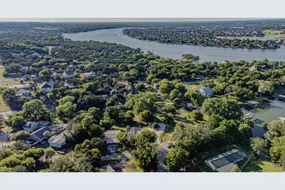 3817 Horseshoe Trail, Granbury, TX 76048 - Photo 6