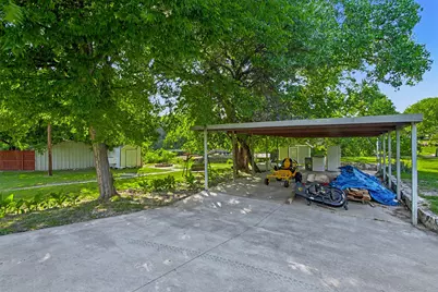 3817 Horseshoe Trail, Granbury, TX 76048 - Photo 2