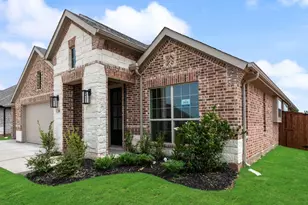 288 Coronado Ct, Granbury, TX 76048 - Photo 2