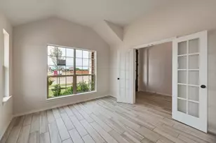 288 Coronado Ct, Granbury, TX 76048 - Photo 12