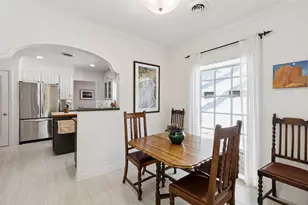 4623 S Versailles Ave, Dallas, TX 75209 - Photo 12