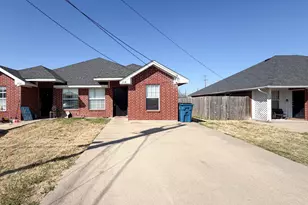204 West Lamar St, Palmer, TX 75152 - Photo 1