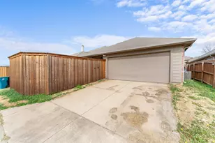 9124 Wayne St, Cross Roads, TX 76227 - Photo 16