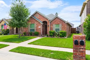 9124 Wayne St, Cross Roads, TX 76227 - Photo 2