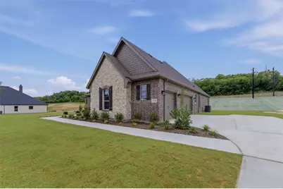 528 Lantana Drive, Weatherford, TX 76082 - Photo 2