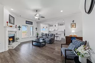 1605 Furrow Ln, Mansfield, TX 76063 - Photo 6