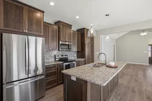 508 Goodjohn St, Collinsville, TX 76233 - Photo 10