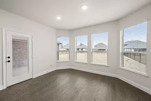 318 Bowrider Ln, Granbury, TX 76049 - Photo 6