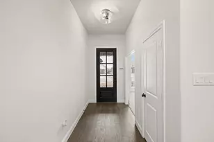 318 Bowrider Ln, Granbury, TX 76049 - Photo 22