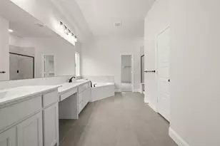 389 Paddle Boat Dr, Granbury, TX 76049 - Photo 14