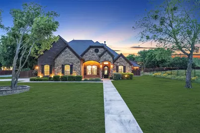 7839 Blanchard Way, Fort Worth, TX 76126 - Photo 2