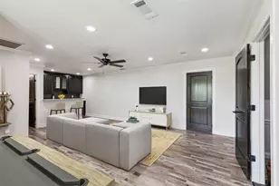 7839 Blanchard Way, Fort Worth, TX 76126 - Photo 22