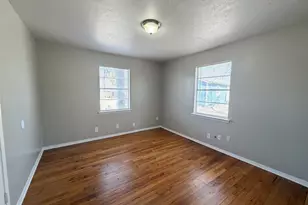 410 N Flat St, Waxahachie, TX 75165 - Photo 8